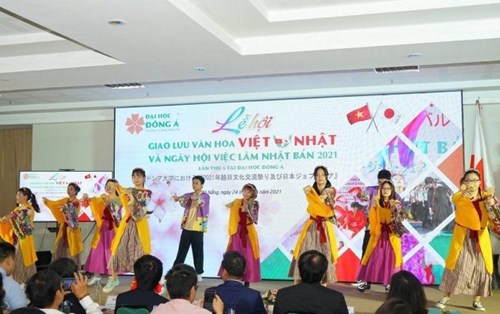 Hơn 5.000 lượt sinh viên tham dự lễ hội giao lưu văn hóa Việt - Nhật lần thứ 6 tại Đà Nẵng