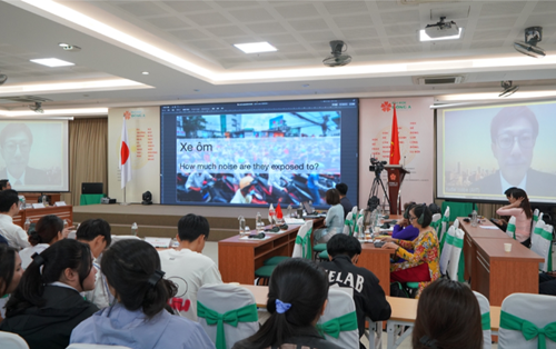 Hội thảo khoa học quốc tế “Mô hình mới về chiến lược chống biến đổi khí hậu toàn cầu”