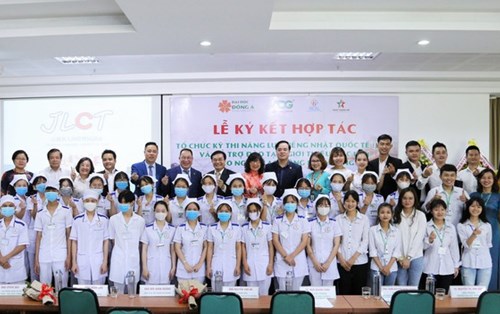 Hợp tác tổ chức kỳ thi năng lực tiếng Nhật (JLCT) tại Đà Nẵng và hỗ trợ đào tạo - kết nối việc làm cho người lao động hồi hương